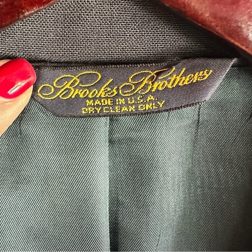 Brooks Brothers good excellent